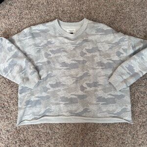 NWOT American Eagle Camo Crewneck Sweatshirt